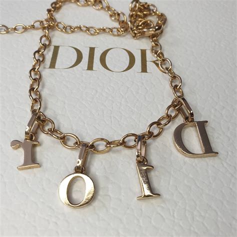 dior kette buchstaben gold|dior modeschmuck.